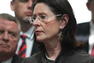 prahain.cz/politika/nemcova-zhodnotila-okamuru-v-cele-snemovny-dvema-pridavnymi-jmeny-pak-pridala-i-dalsi-slova-25303.html